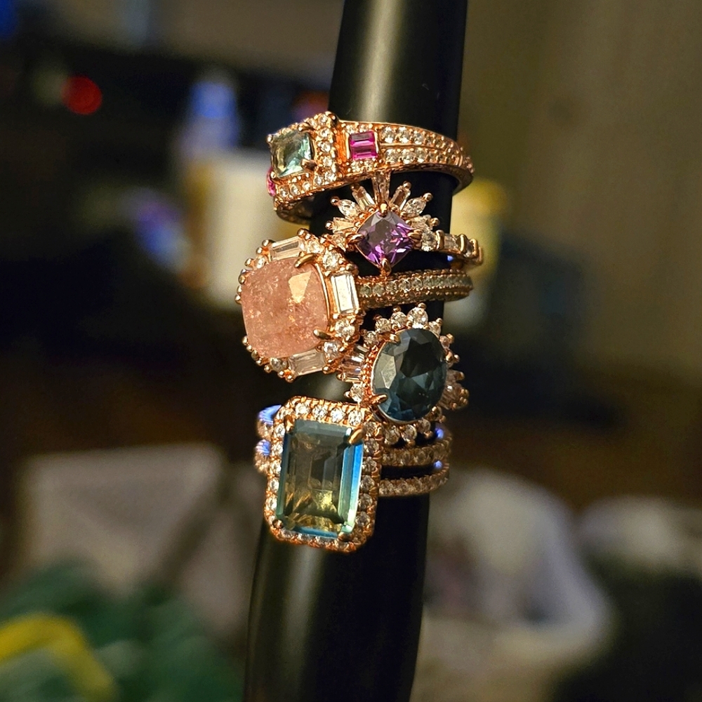 Five Ring Bomb Party Size 6 Rings